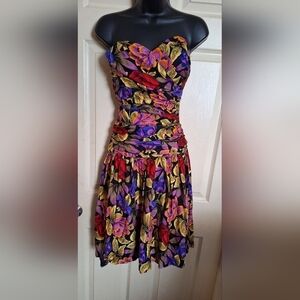 Katie floral strapless dress size 5-6